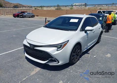 2024 Toyota Corolla Xse z USA, uszkodzony, nr VIN JTNC4MBE6R3226469